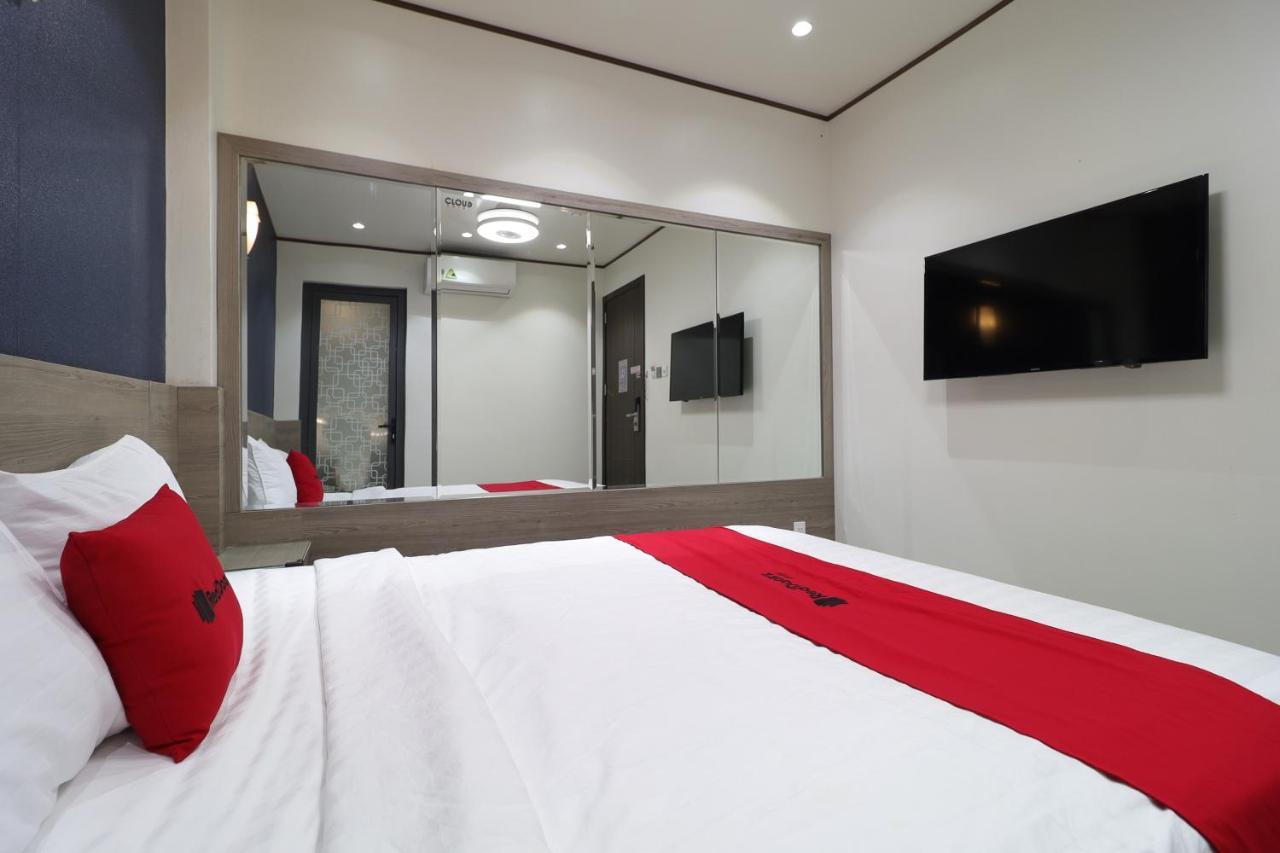 Reddoorz Plus & Cloud 9 Quang Trung Hotell Ho Chi Minh-byen Eksteriør bilde
